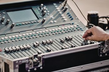 Yamaha Mixers